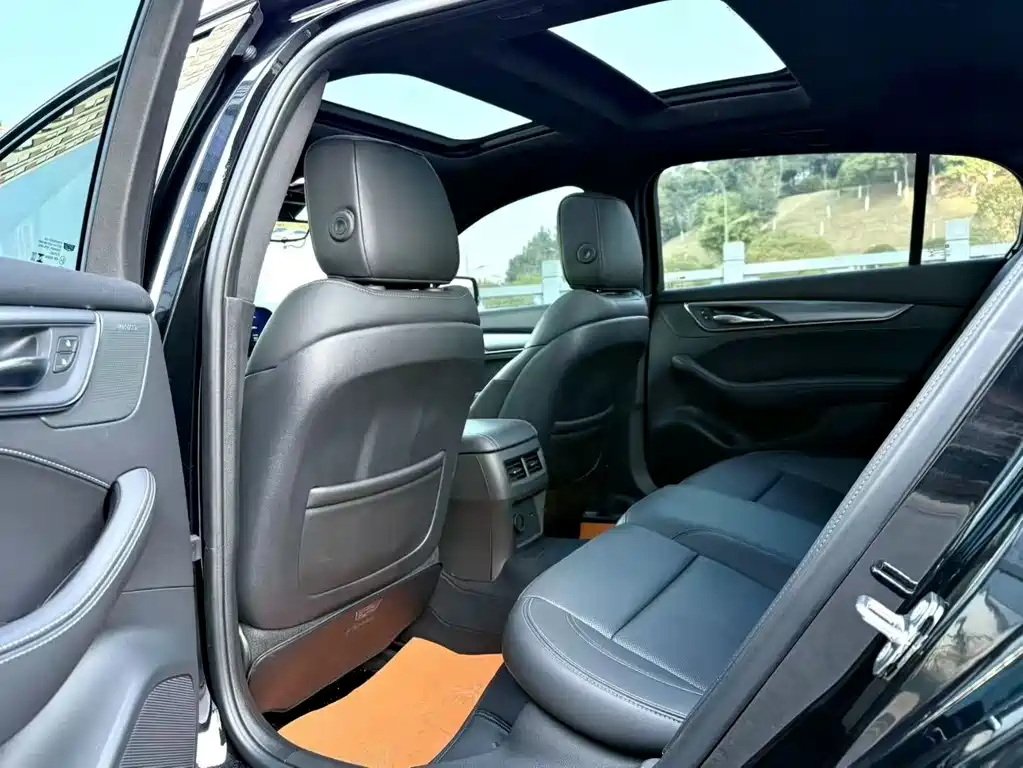 Cadillac CT5 2023 28T Luxury （ Standard ）