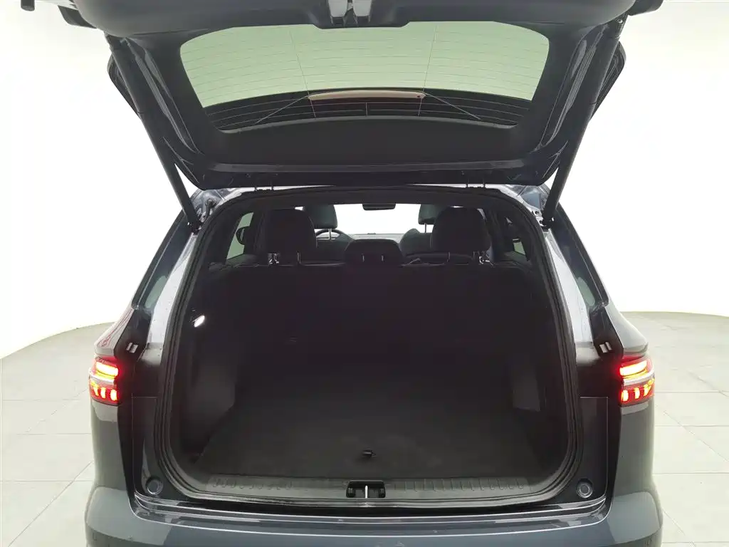 GEELY AUTOMOBILE XINGYUE L