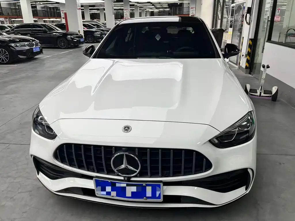 Mercedes-Benz C-Class — миниатюра 2