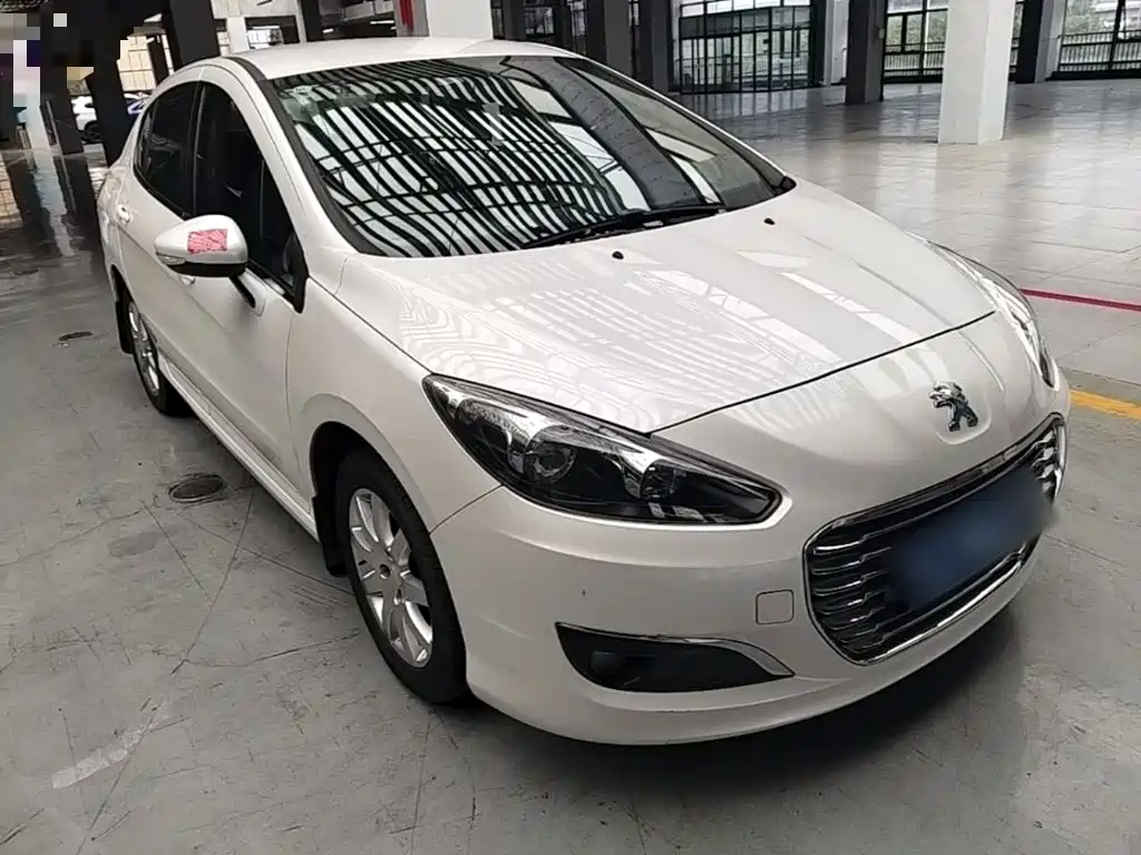 Peugeot 308 — миниатюра 4
