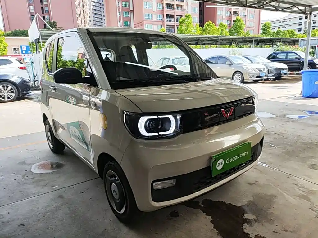 Wuling MINIEV — миниатюра 4
