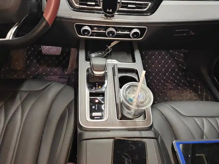 Hongqi Hongqi HS5 — миниатюра 14