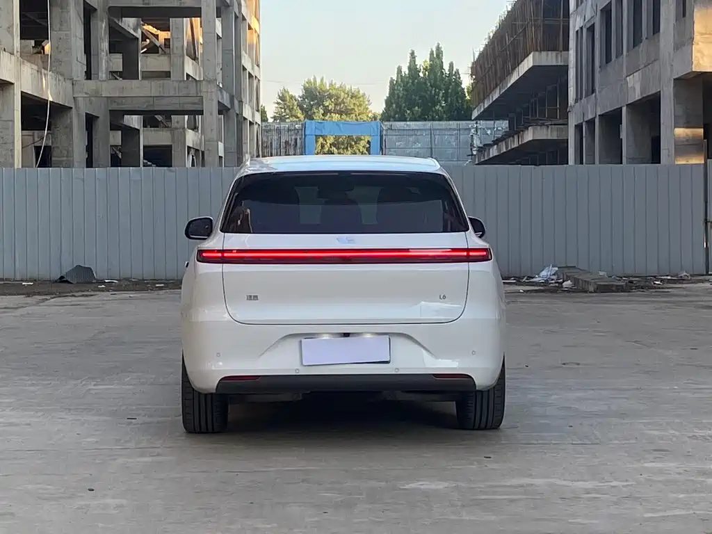 Li Auto L6 2024 Pro