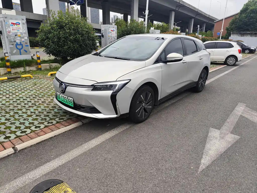 Chevrolet 2024 430km Comfort