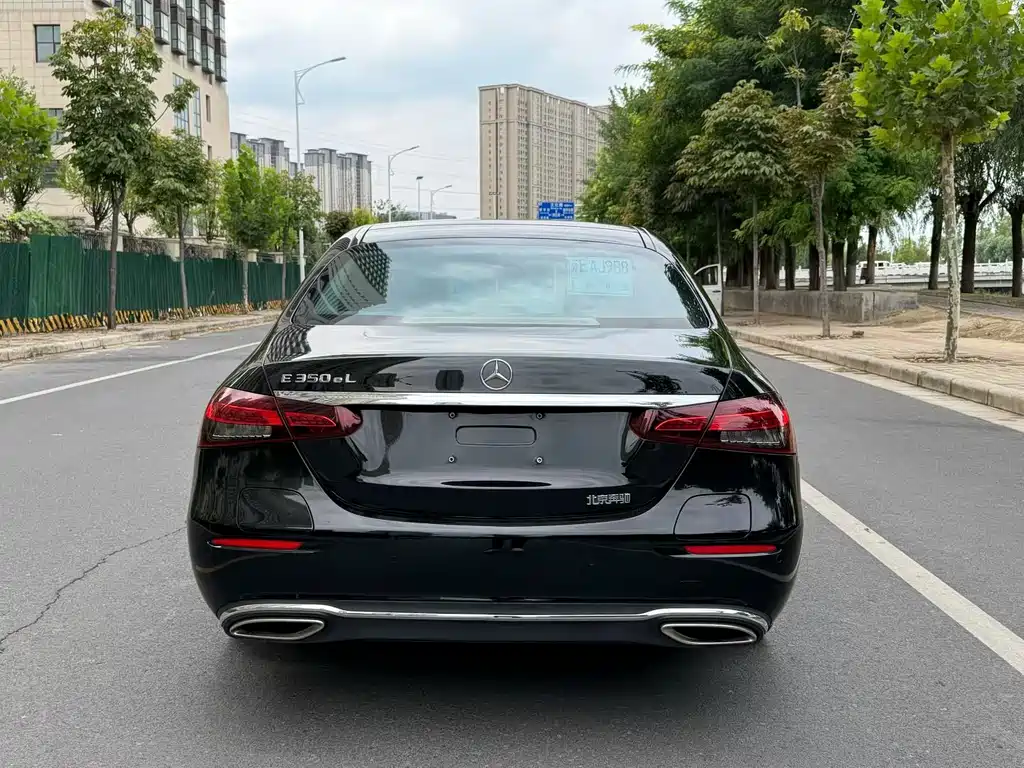 Mercedes-Benz E-Class New Energy — миниатюра 8
