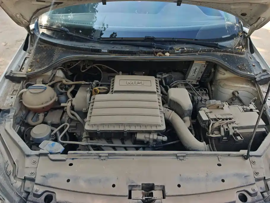 Volkswagen Santana — миниатюра 10