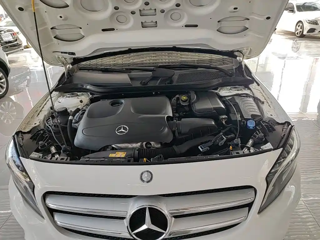 Mercedes-Benz GLA — миниатюра 20