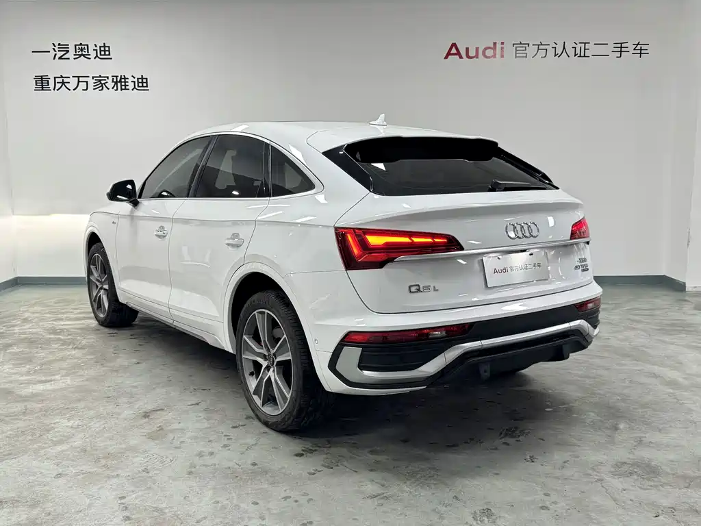 Audi Q5L Sportback — миниатюра 7