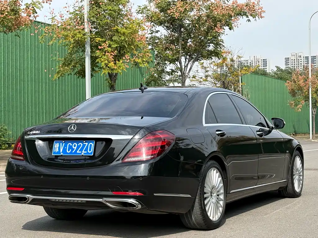 MERCEDES-BENZ S CLASS