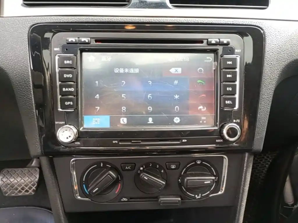 Volkswagen Santana — миниатюра 13