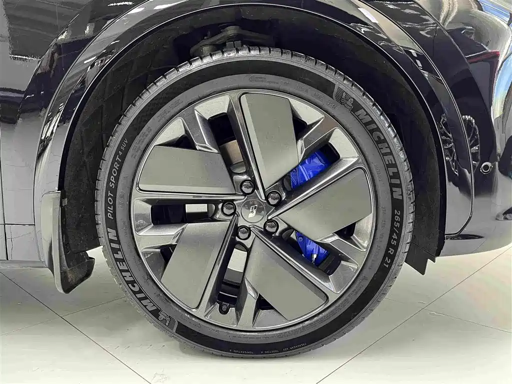 Li Auto Li L7 — миниатюра 16