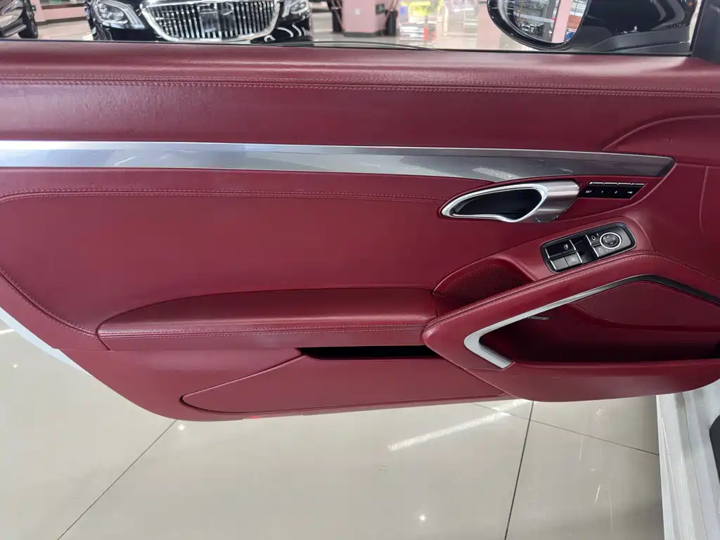 Porsche 718 2018 Boxster 2.0T