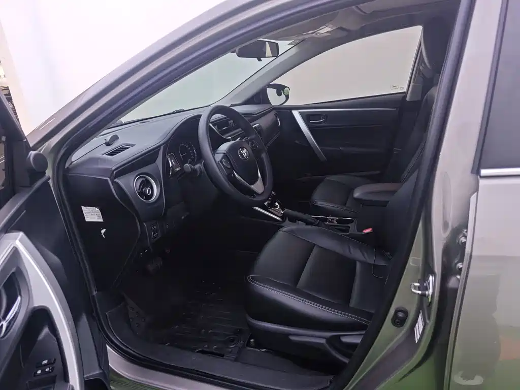 TOYOTA COROLLA DUAL ENGINE E+