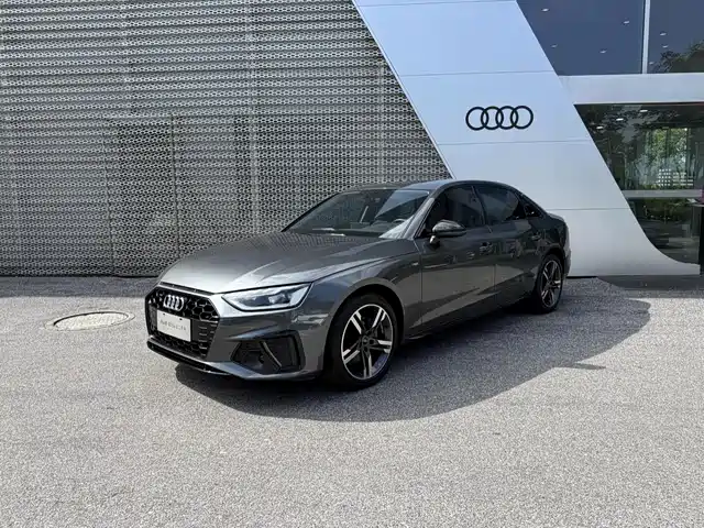 AUDI  A4L 2022