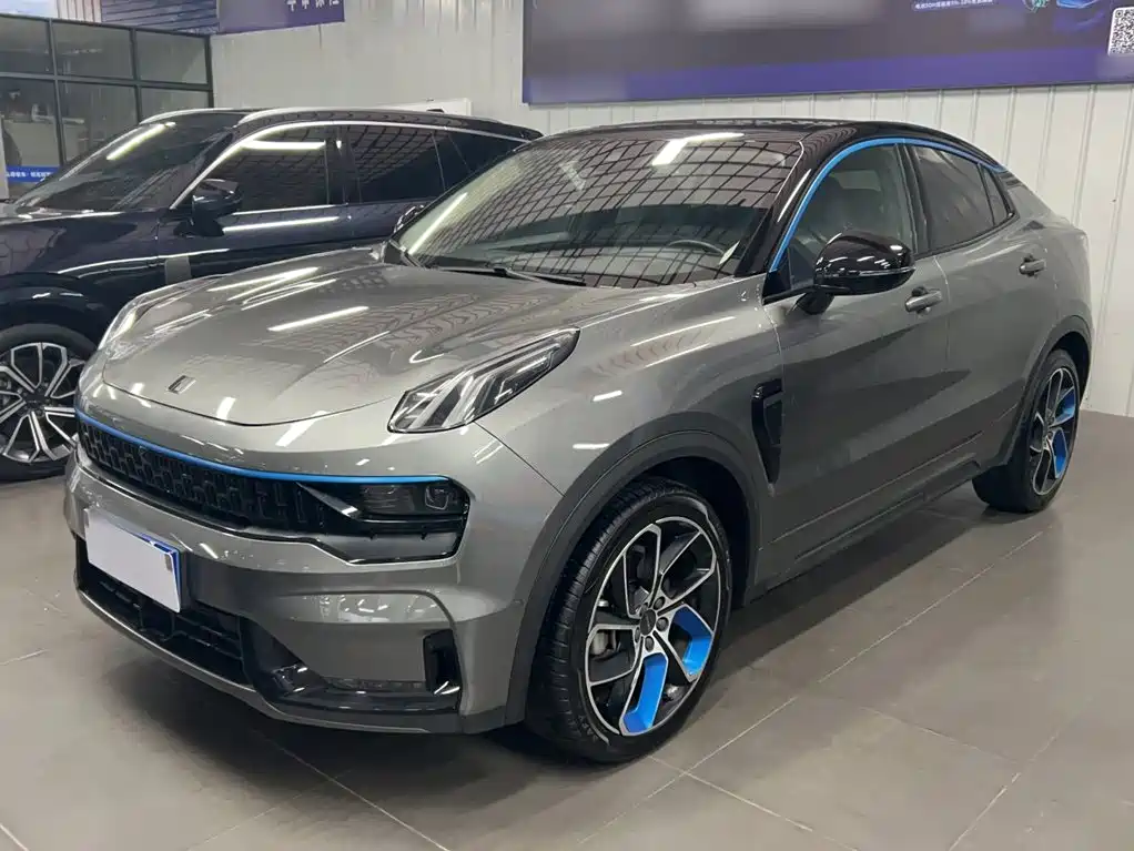 Lynk & Co 05