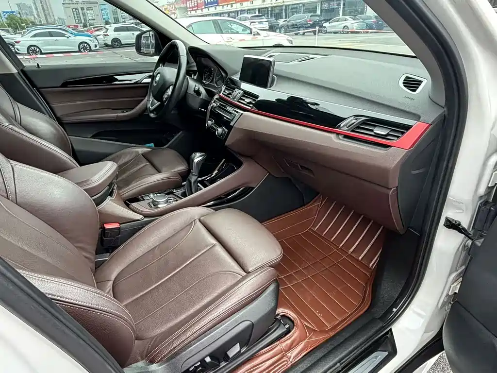 BMW X1 — миниатюра 9