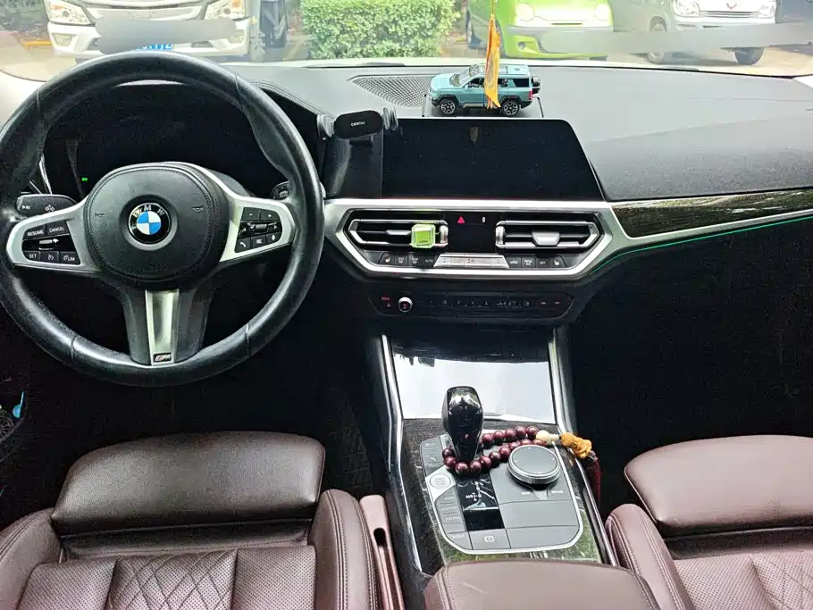 BMW 3 Series — миниатюра 12