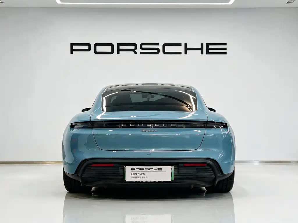 Porsche Taycan — миниатюра 5