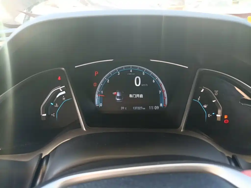 Honda Civic — миниатюра 12