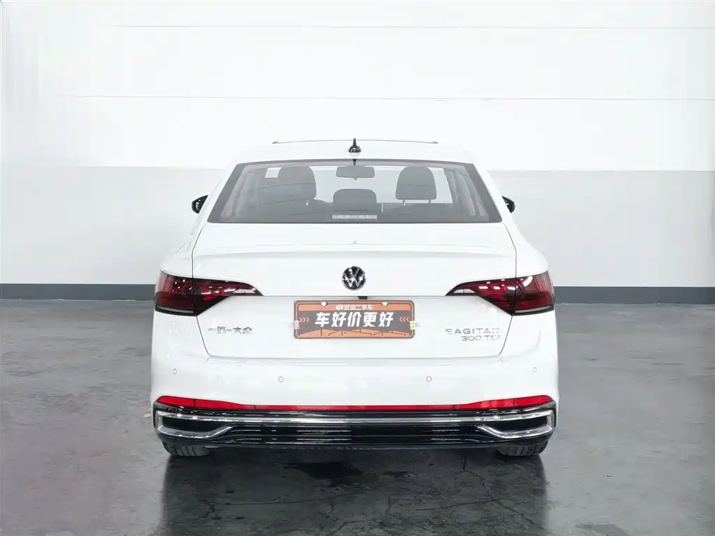 Volkswagen Sagitar 2024 300TSI DSG