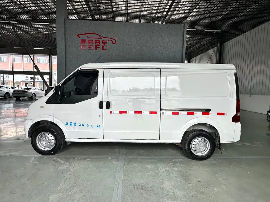Ruichi Ruichi EC35 — миниатюра 4