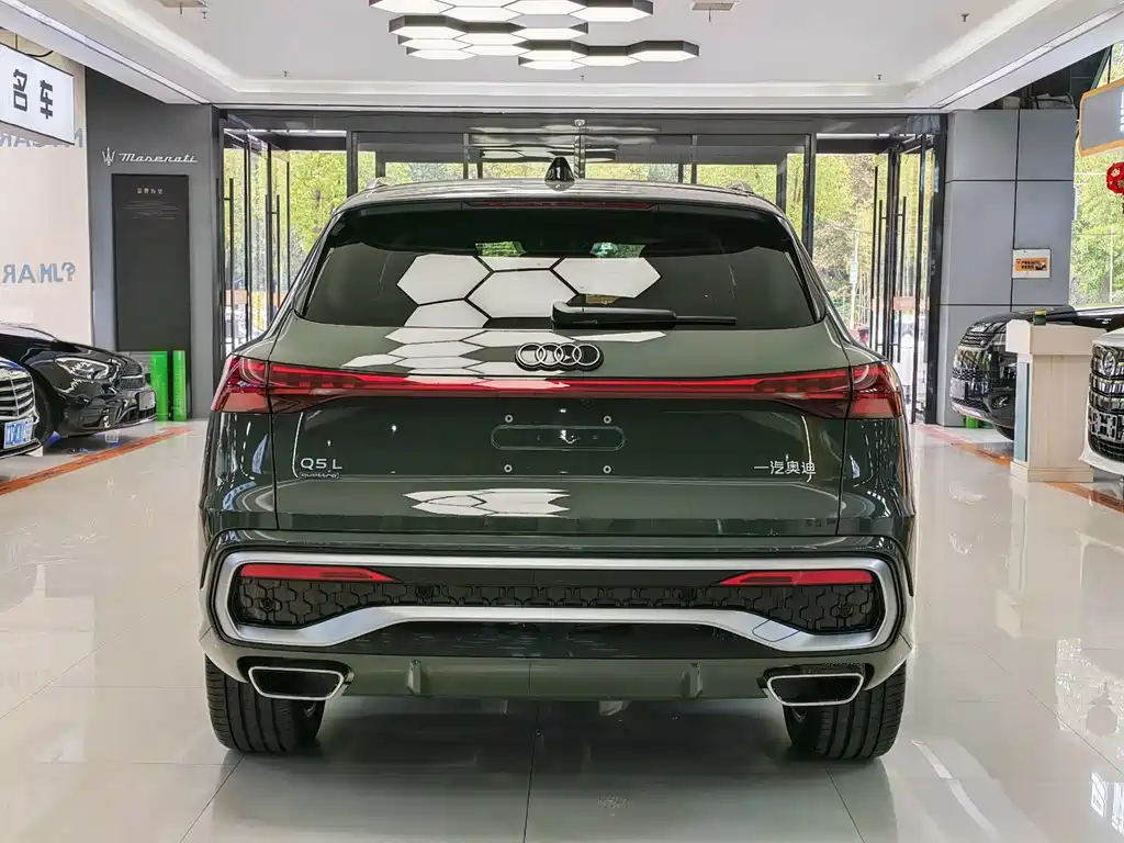 Audi Q5L — миниатюра 8