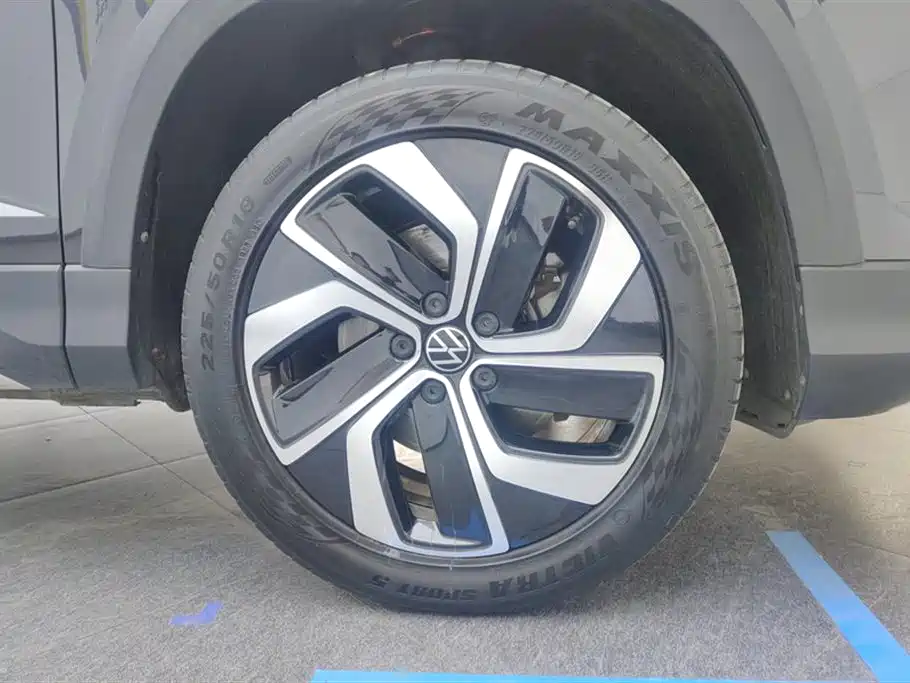 Volkswagen Tharu 2023 300TSI