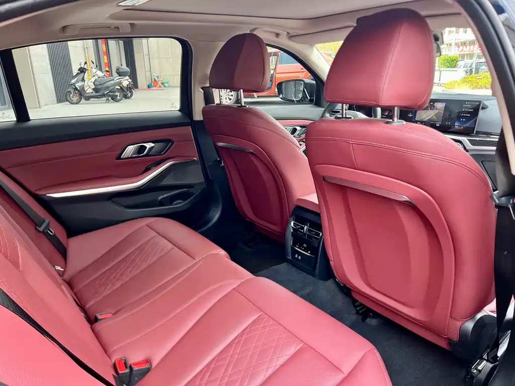 BMW 3 Series — миниатюра 12