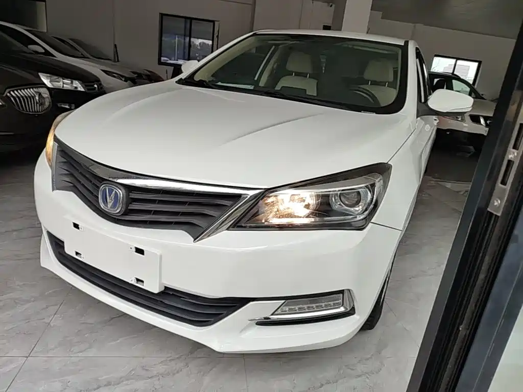 Changan V7 — миниатюра 2