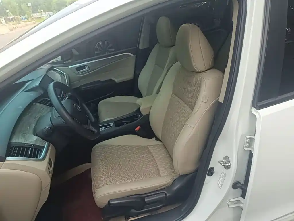 Honda Jade — миниатюра 15