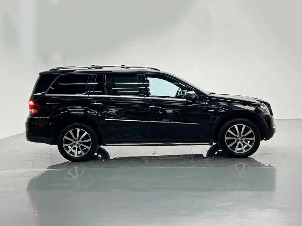 Mercedes-Benz GL-Class — миниатюра 7