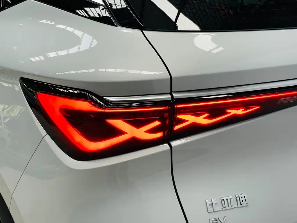 BYD Yuan Plus — миниатюра 30