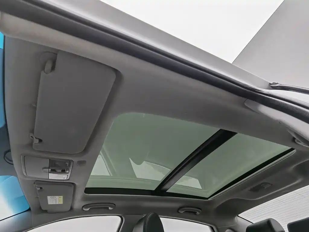 Hyundai Mistra — миниатюра 14