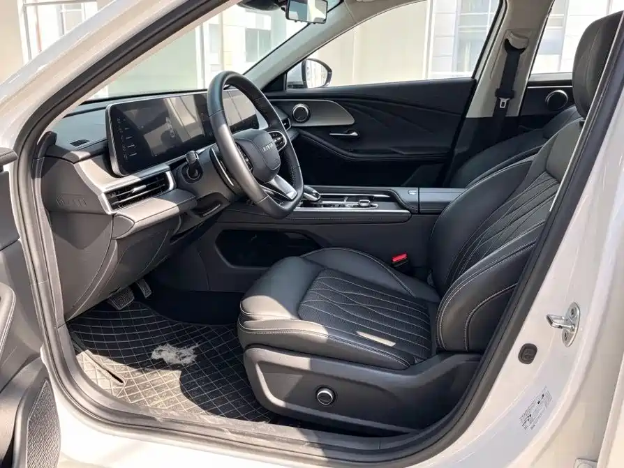 Chery Arrizo 8 — миниатюра 4