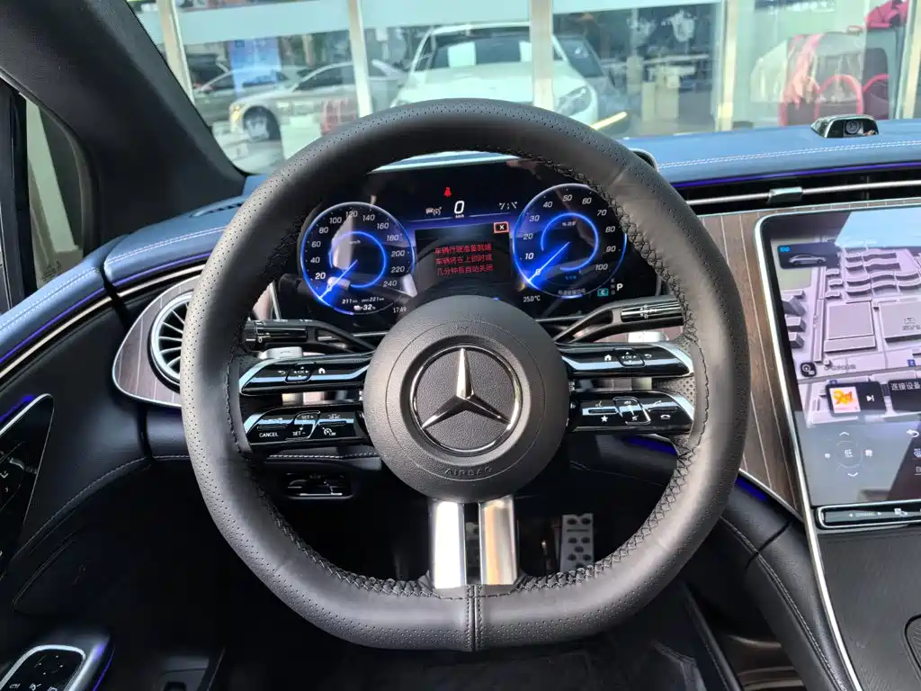Mercedes-Benz EQE — миниатюра 6