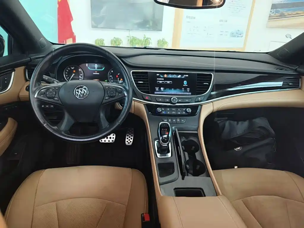 Buick LaCrosse — миниатюра 6