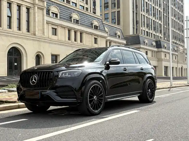MERCEDES BENZ GLS