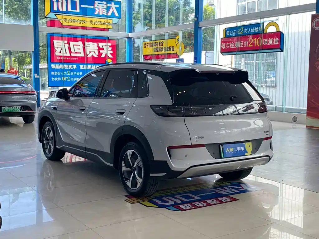 BYD Sealion 05 EV — миниатюра 14