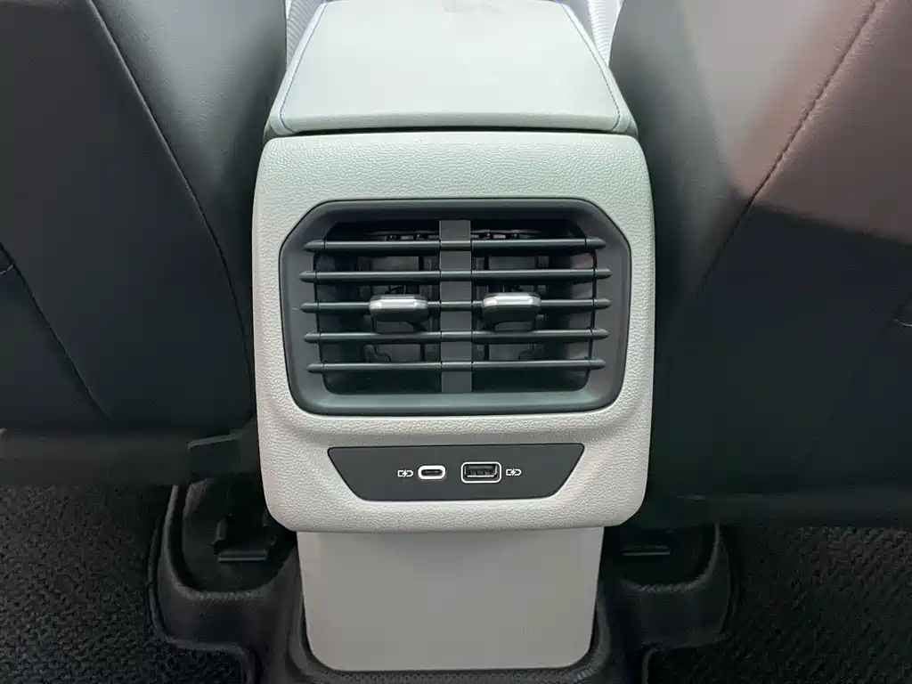 Volkswagen Lamando — миниатюра 32