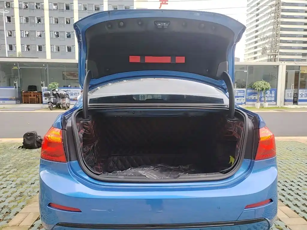 BMW 1 Series — миниатюра 19