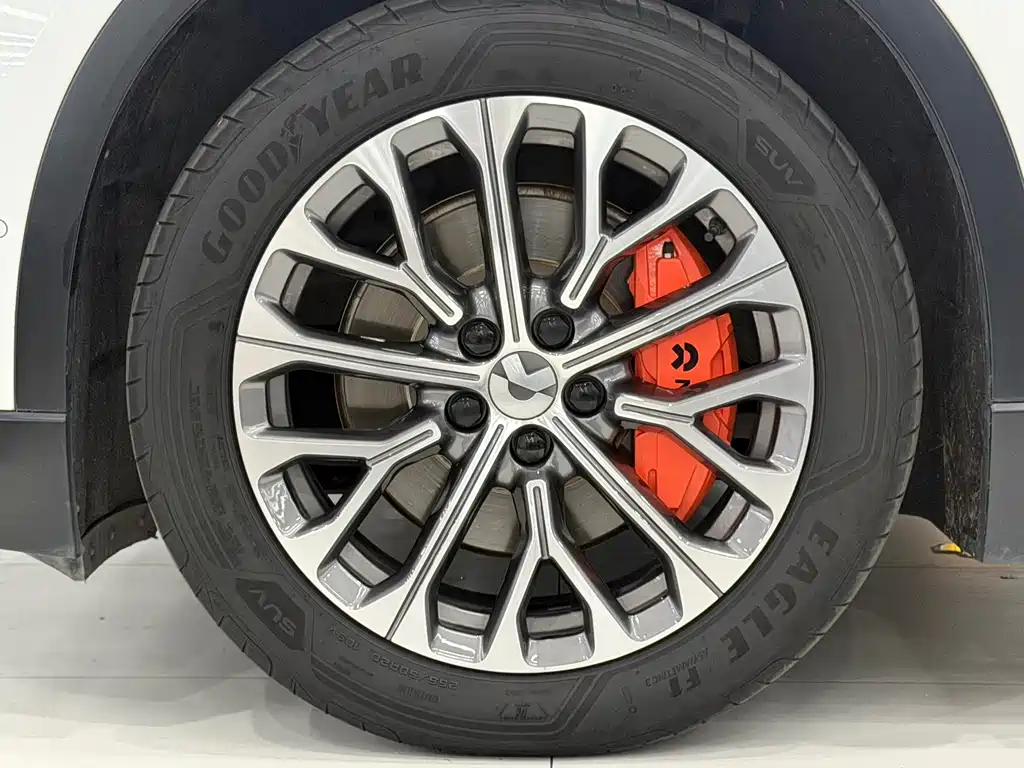 NIO ES6 — миниатюра 18