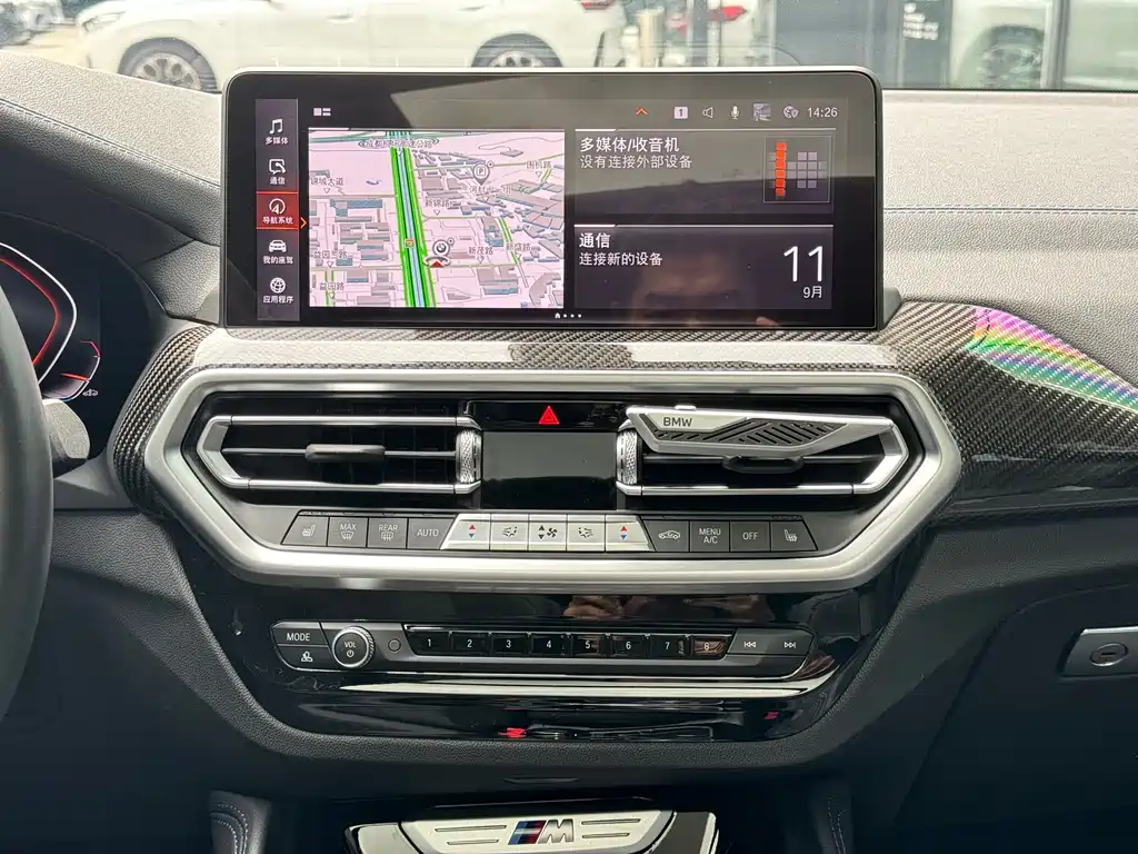 BMW X4 M40i — миниатюра 15
