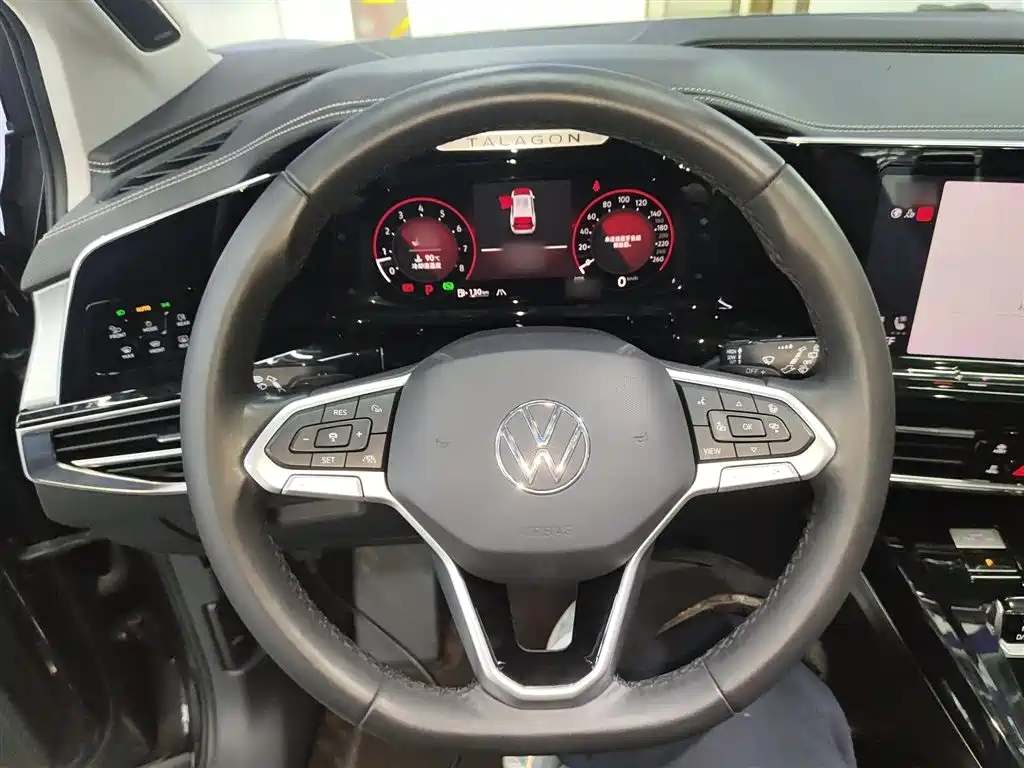 Volkswagen Viloran 2022 530TSI Flagship Pro 6 мест