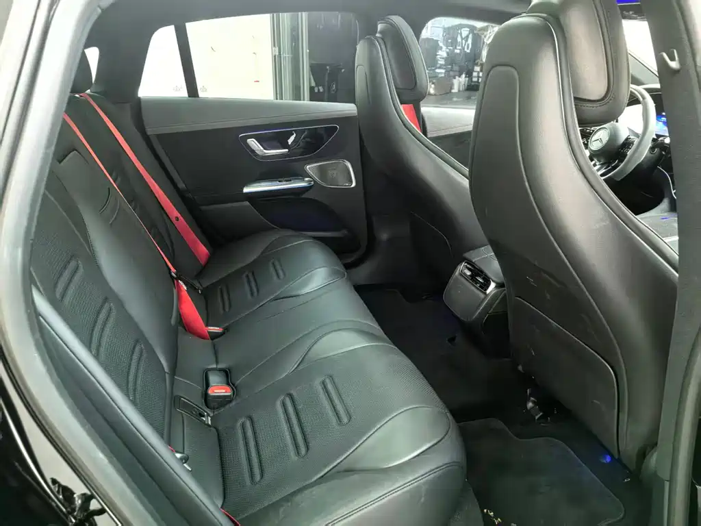 MERCEDES-BENZ EQE AMG