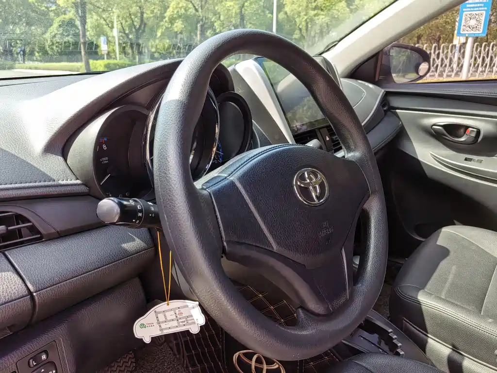 Toyota Vios — миниатюра 15