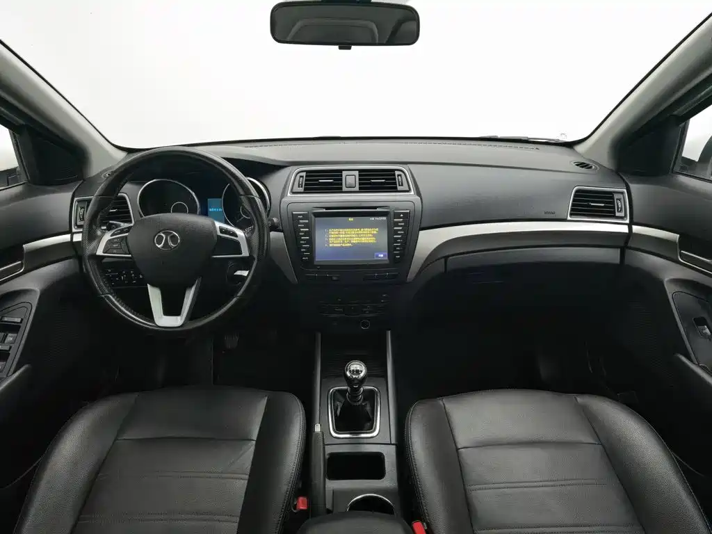 BAIC Senova X65 — миниатюра 5