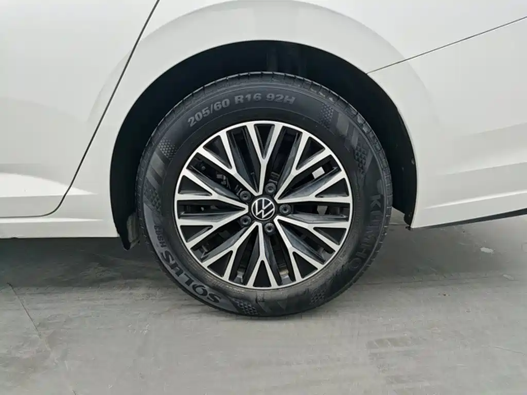 Volkswagen Sagitar — миниатюра 10