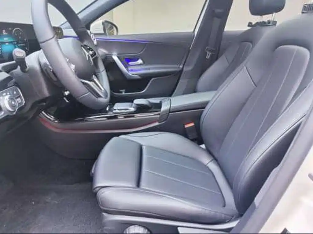 Mercedes-Benz A-Class — миниатюра 7