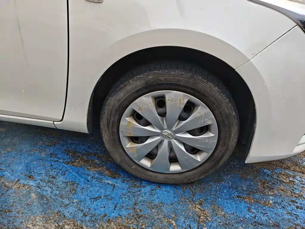 Toyota Yaris L — миниатюра 8
