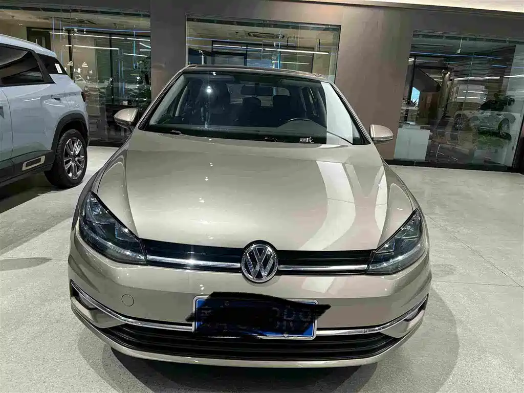 Volkswagen Golf — миниатюра 2